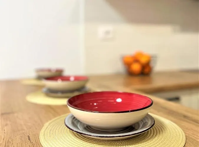 Lägenhet In The Heart Of Old Bazaar, - Hana Tirana