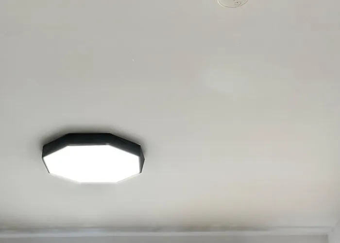 In The Heart Of Old Bazaar, - Hana *