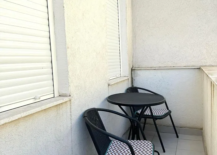 Lägenhet In The Heart Of Old Bazaar, - Hana *